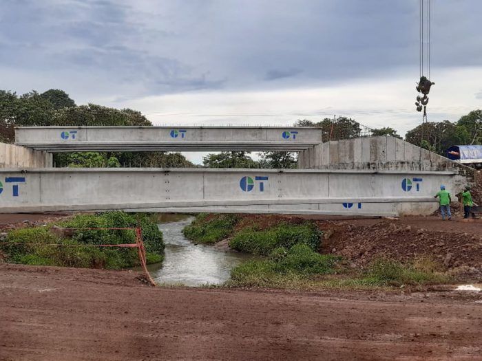 Mejora-camino-Esperanza-Wapi-El-Tortuguero-Puente-el-Arenal-suministro-transporte-instalacion-vigas-concreto-concretera-total