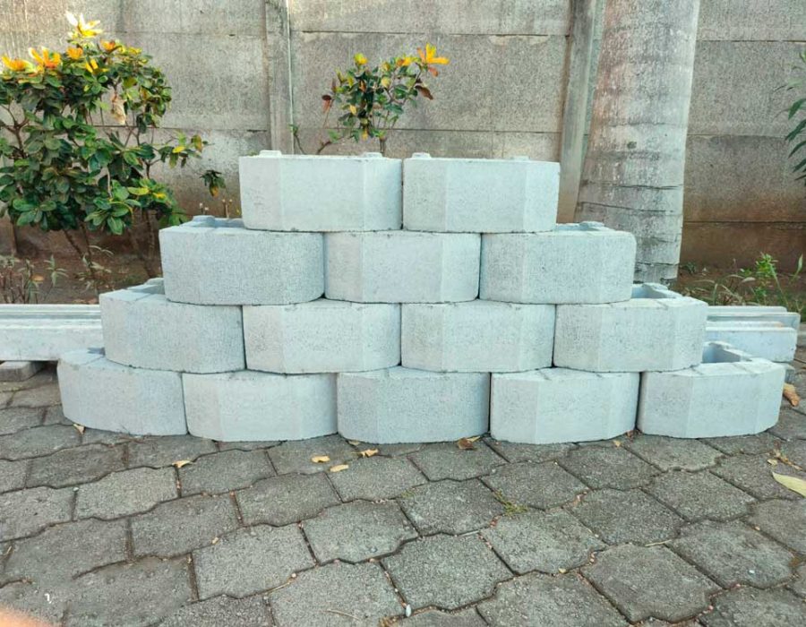 Bloques de concreto Omega - Concretera Total -Nicaragua y Panama